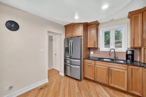 Kitchen - 75 N 2nd Ave, Des Plaines, IL 60016 photo 2 of 4
