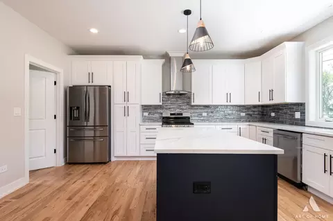 Kitchen - 7957 W 73 Pl, Bridgeview, IL 60455 photo 1 of 4