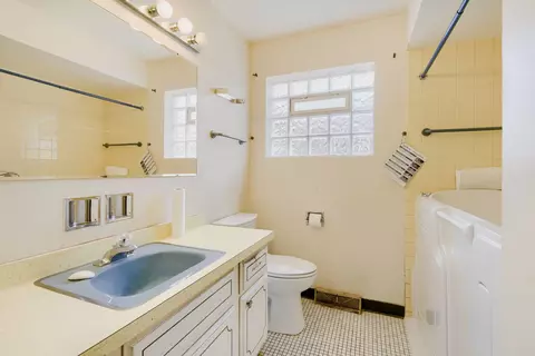 1129 W 107th St, Chicago, IL 60643 photo 16