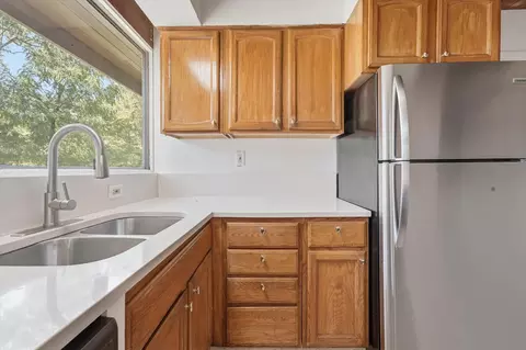 Kitchen - 1460 Eagle Rd, Elgin, IL 60123 photo 2 of 3