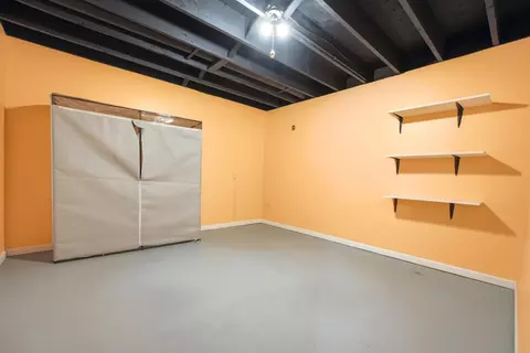 Other - 904 Chippewa Dr, Elgin, IL 60120 photo 6 of 8