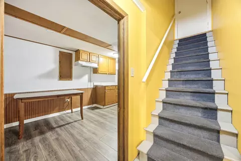 Entry Way - 904 Chippewa Dr, Elgin, IL 60120 photo 1 of 1