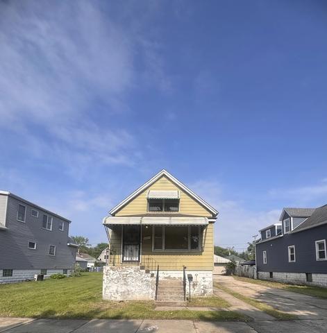14035 S Green Bay Bay, Burnham, IL 60633