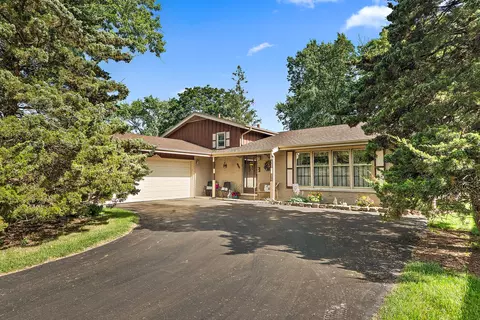 540 Meadow Ave, Frankfort, IL 60423