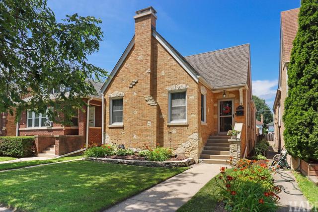 7846 Kenneth Ave, Skokie, IL 60076