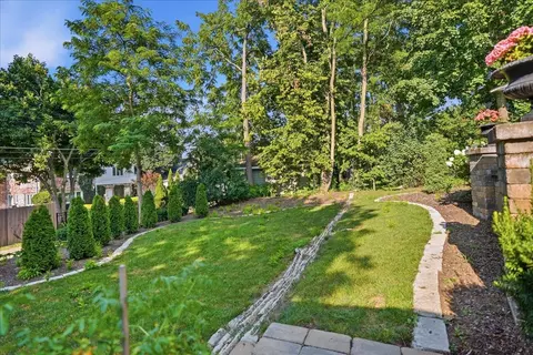 1116 E Monroe St, Bloomington, IL 61701 photo 56