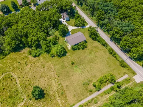 View/Area - 2802 N Ringwood Rd, Mchenry, IL 60050 photo 5 of 7