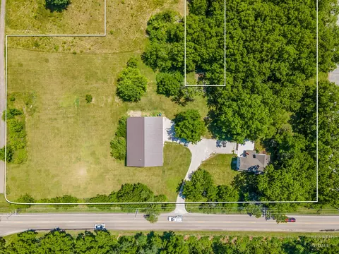 View/Area - 2802 N Ringwood Rd, Mchenry, IL 60050 photo 4 of 7