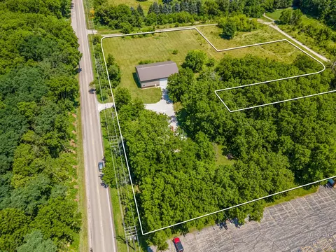 View/Area - 2802 N Ringwood Rd, Mchenry, IL 60050 photo 2 of 7