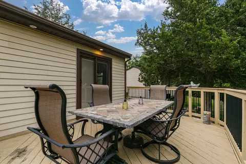 642 8th St, Silvis, IL 61282 photo 24