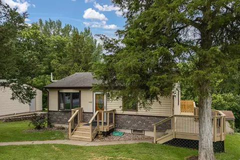 642 8th St, Silvis, IL 61282 photo 2