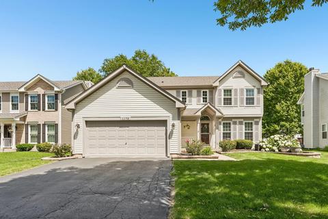 1175 Lakewood Cir, Naperville, IL 60540