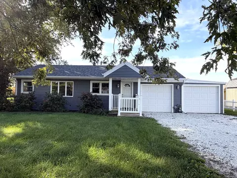 Exterior - 5538 W 1000 N Rd, Kankakee, IL 60901 photo 3 of 9