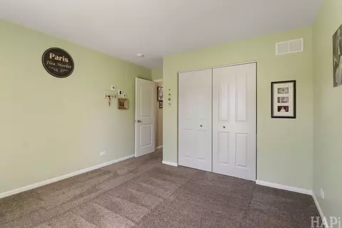 462 E Amberside Dr, Elgin, IL 60124 photo 25