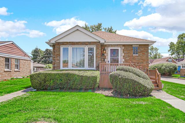 5141 W Chase Ave, Skokie, IL 60077
