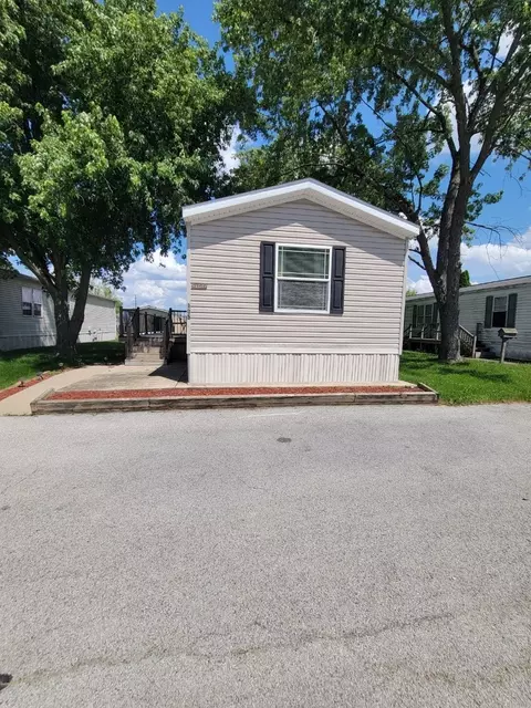 1712 Dixie Hwy #105, Crete, IL 60417
