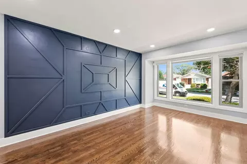 555 E 105th St, Chicago, IL 60628 photo 6