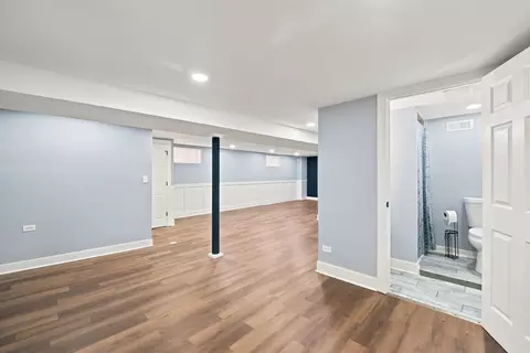 555 E 105th St, Chicago, IL 60628 photo 14
