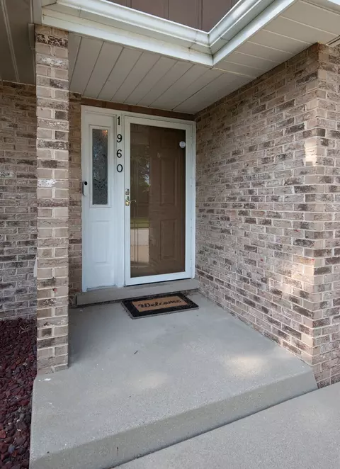 Exterior - 1960 185th St, Lansing, IL 60438 photo 3 of 9