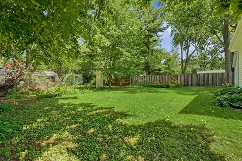 718 Dover Pl, Champaign, IL 61820 photo 33