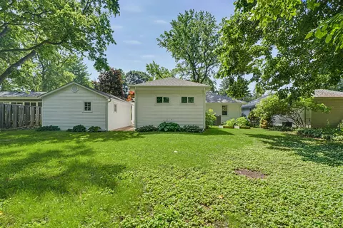 718 Dover Pl, Champaign, IL 61820 photo 32