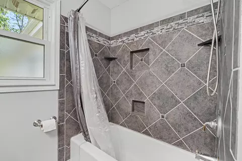 718 Dover Pl, Champaign, IL 61820 photo 19