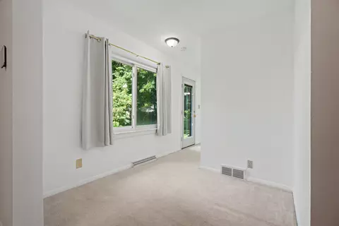 718 Dover Pl, Champaign, IL 61820 photo 22