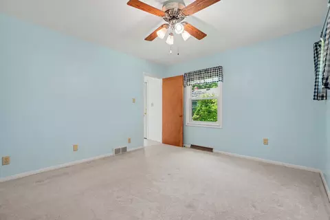 718 Dover Pl, Champaign, IL 61820 photo 27