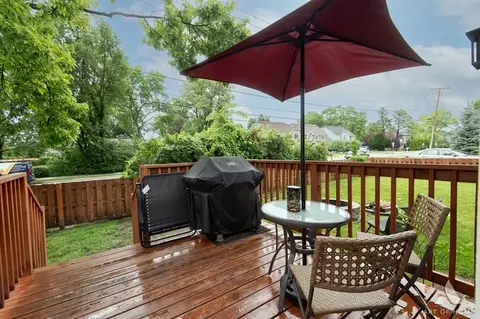 Exterior - 411 Edward Ct, Des Plaines, IL 60016 photo 3 of 4