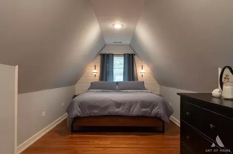 Bedroom - 411 Edward Ct, Des Plaines, IL 60016 photo 1 of 2