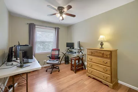 271 Hill Ave, Bartlett, IL 60103 photo 15