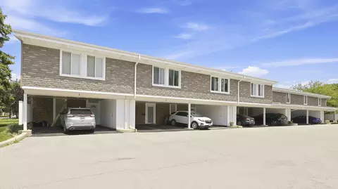 2 Cour Masson, Palos Hills, IL 60465