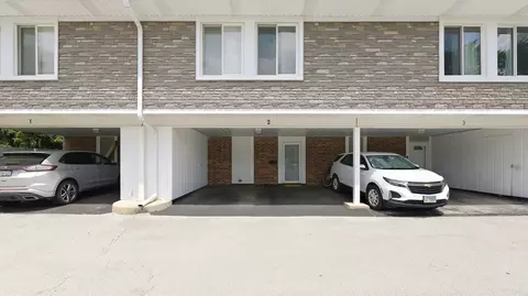 2 Cour Masson, Palos Hills, IL 60465