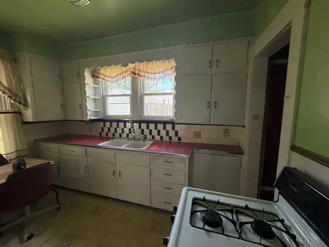 Kitchen - 623 Sterling Ave, Dixon, IL 61021 photo 2 of 2