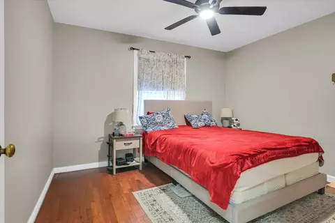 Bedroom - 425 S Beech St, Arthur, IL 61911 photo 4 of 5