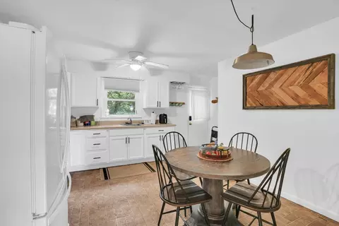 Other - 425 S Beech St, Arthur, IL 61911 photo 6 of 9