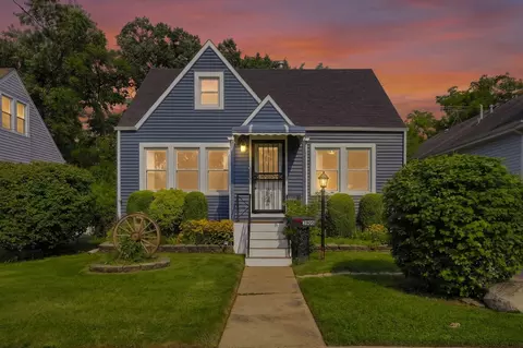 Exterior - 3905 Custer Ave, Lyons, IL 60534 photo 11 of 11