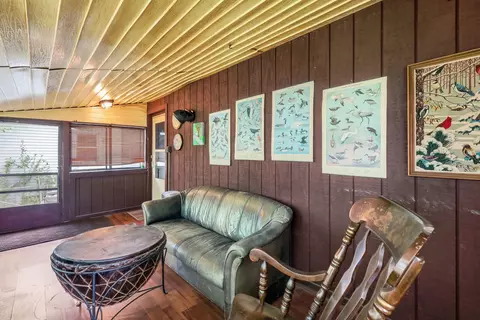 Exterior - 3905 Custer Ave, Lyons, IL 60534 photo 4 of 11