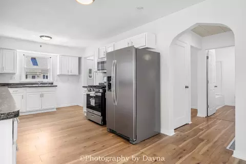 Entry Way - 595 S Curtis Ave, Kankakee, IL 60901 photo 1 of 3