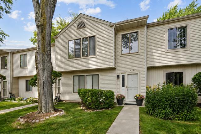 1525 Yale Ct #1525, Elk Grove Village, IL 60007