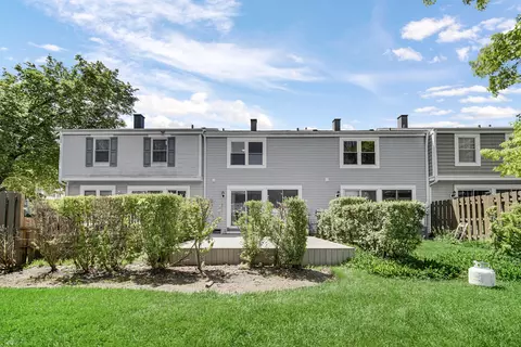 2210 Langdon Pl, Hoffman Estates, IL 60169 photo 16