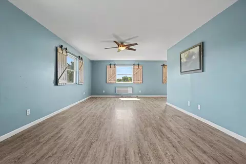 Living - 2201 Kickapoo Dr, Danville, IL 61832 photo 1 of 3