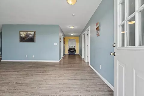 Entry Way - 2201 Kickapoo Dr, Danville, IL 61832 photo 2 of 3