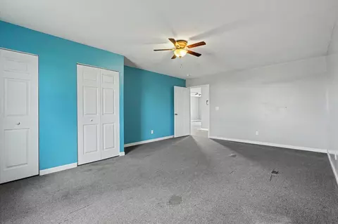 Bedroom - 2201 Kickapoo Dr, Danville, IL 61832 photo 2 of 4