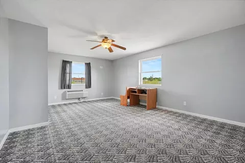 Bedroom - 2201 Kickapoo Dr, Danville, IL 61832 photo 3 of 4