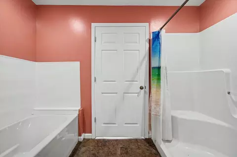 Bath - 2201 Kickapoo Dr, Danville, IL 61832 photo 6 of 6