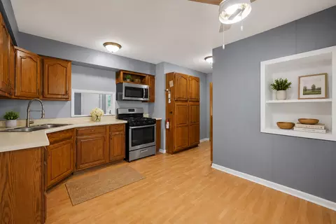 Kitchen - 383 Lloyd St, Cary, IL 60013 photo 1 of 1