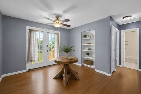 Entry Way - 383 Lloyd St, Cary, IL 60013 photo 1 of 1