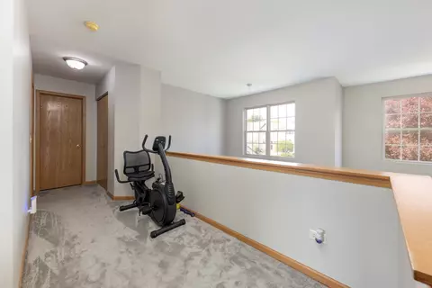 Entry Way - 2516 Oasis Dr, Plainfield, IL 60586 photo 2 of 3