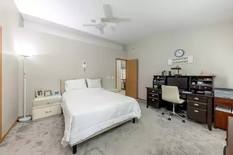 Bedroom - 2516 Oasis Dr, Plainfield, IL 60586 photo 1 of 6